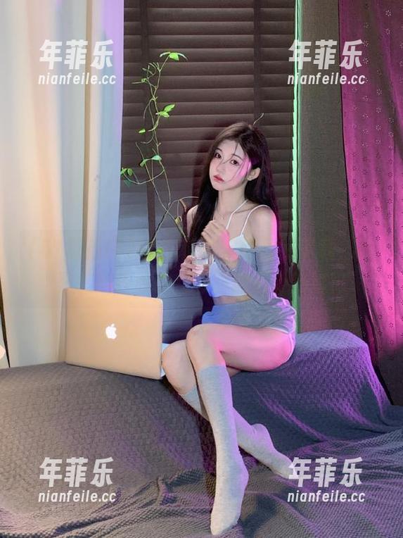 51吃瓜网 我来51吃瓜网网站下载,给黑暗的夜晚增点香甜的八卦味道!