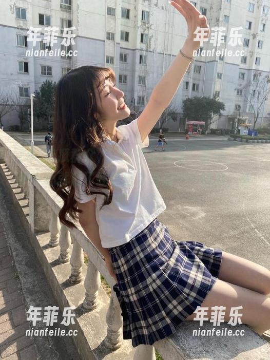 51吃瓜群众 “51吃瓜群众”官网,一不小心就成了我的日常消遣——这瓜,太好吃了吧!