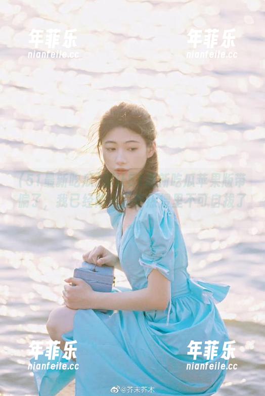 别让51最新吃瓜苹果版带偏了，我已经陷进那些热搜里不可自拔了。