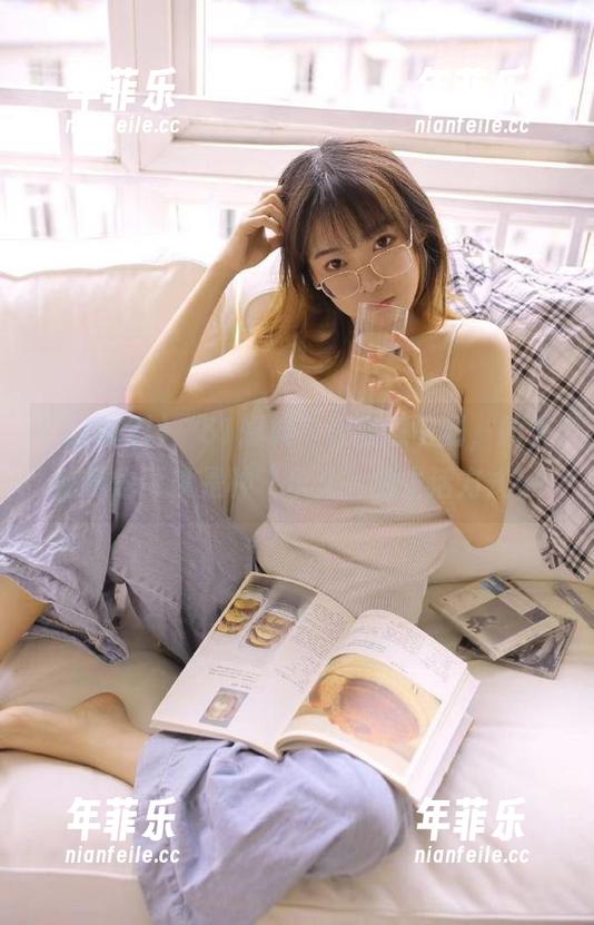 51爆料 “51爆料”让我意识到,原来吃瓜也可以是种“永久”的生活方式!