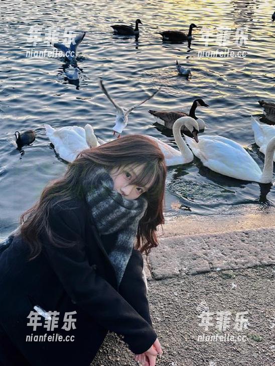 51爆料网 “51爆料网”网址:随时随地都能获得舌尖上的八卦,快来摸摸!