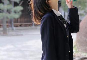 “58吃瓜”里面有个藏宝地址，我在猜测是不是跟吃瓜有关。