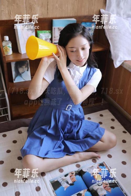 718.sx 白天吃瓜,晚上猜谜,718.sxapp让我成了‘吃瓜侦探’!