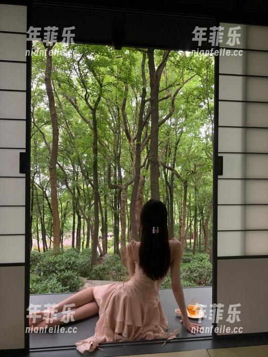 91吃瓜 网页推送不止是八卦,91吃瓜爆料带你飞!