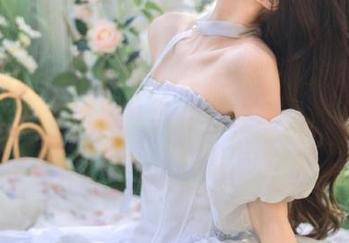 在线大吃瓜！下载91吃瓜，果然每次都有新点子让我心里痒痒的——我是不是太敏感了？