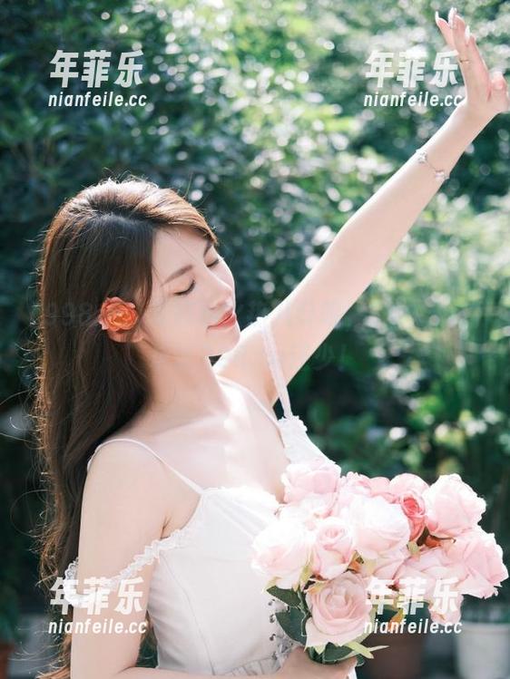 998.su 说好的火热八卦呢,949.su的坑比998.su还少!