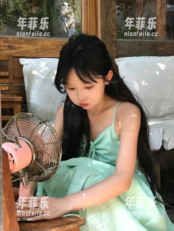 zztt 来zztt11导航吧,顺便提醒一下,阳光明媚别被瓜皮遮住了视线!