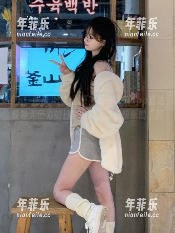 五一吃瓜 不想上班?五一吃瓜app直达轻松无压力的日常幽默,给你快乐的“回忆”!