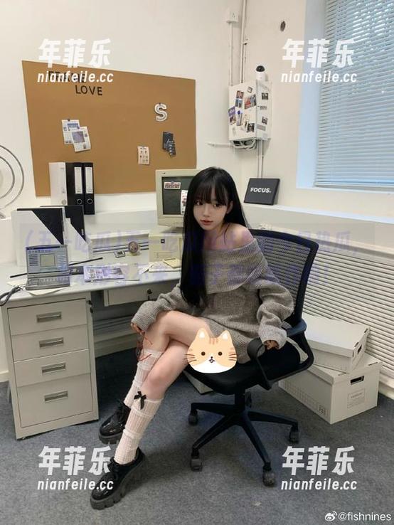 五一吃瓜 五一吃瓜网站里的今日热瓜,根本形容不来,脑子都嗡嗡作响!