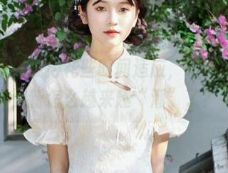 我得花些时间适应，吃瓜网app更新怎么越来越“潮”了？