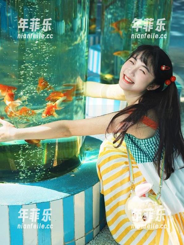 吃瓜网 福尔摩斯不如吃瓜网app?最新事件总能让你瞪大眼睛!