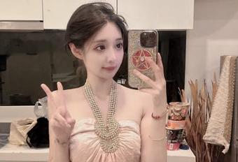 吃瓜网红又153次更新,备用链接全过期,快追上我前男友的速度了!
