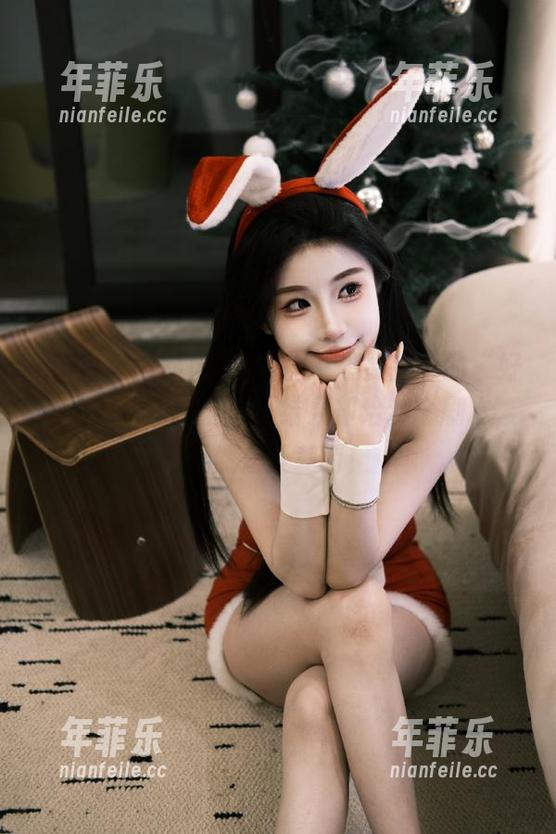 你说想要免费的“好莱坞黑料正能量”，结果却给我个剧本，果然是反差萌！