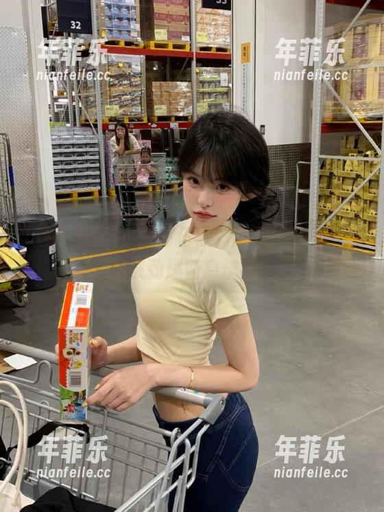 每日黑料 小心每日黑料网站,一不小心就被劲爆消息烧到!