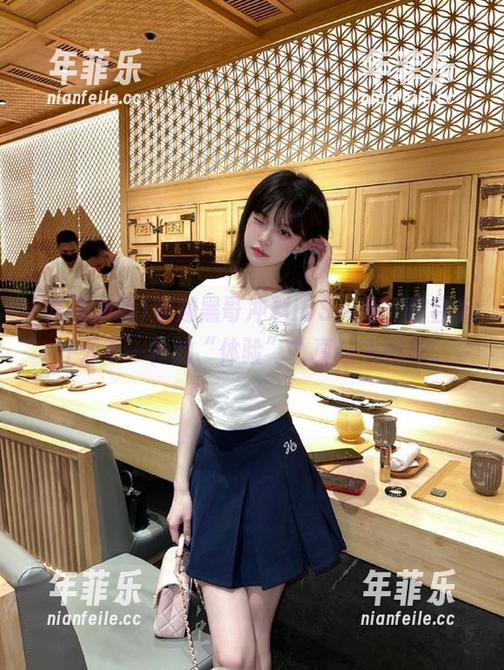 黑哥冲料 穿越黑哥冲料iOS入口,你会有什么不一样的“体验”?真让人好奇。