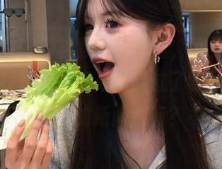 视频搬运神器，网页版的“黑料不打烊”是不是有点过了呀，竟然没见过的新闻都有？