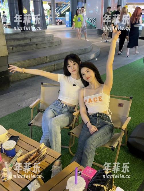 黑料不打烊 下载“黑料不打烊”,我的日常瓜吃水平直线上升,怪不得大家都在讲啊!
