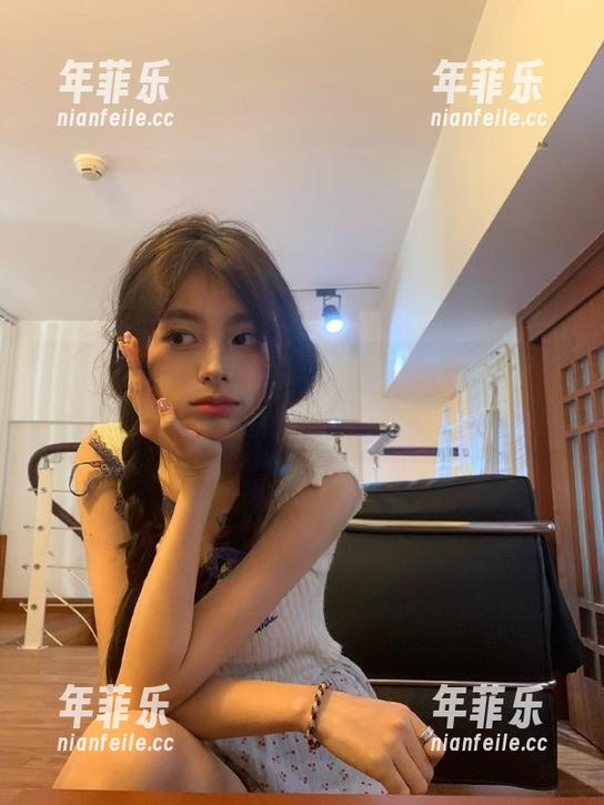 黑料不打烊 手指划过屏幕,在哪里能够观看黑料不打烊,求求你别藏了