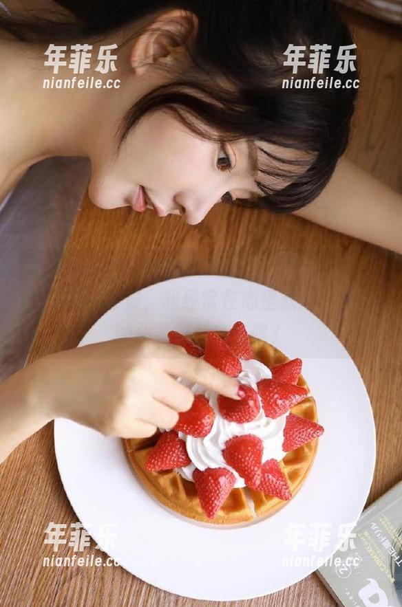 黑料不打烊 身为“166黑料不打烊”网页的VIP会员,我经常在心里默问,八卦的头条能红多久呢?