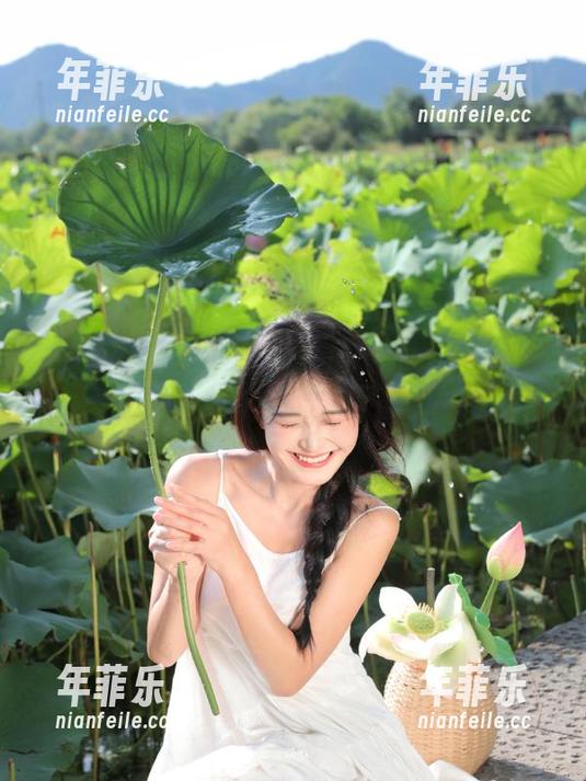 黑料吃瓜网页 黑料吃瓜网页每次更新都有新鲜的另类谈资,今天你pick哪个呢?