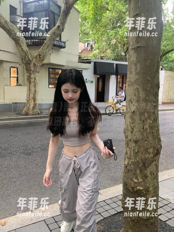 黑料正能量seo免费导航，瓜田路口，不见不散！