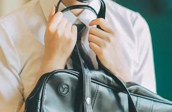 跟着黑料社51苹果版，边吃瓜边思考人生大问题！