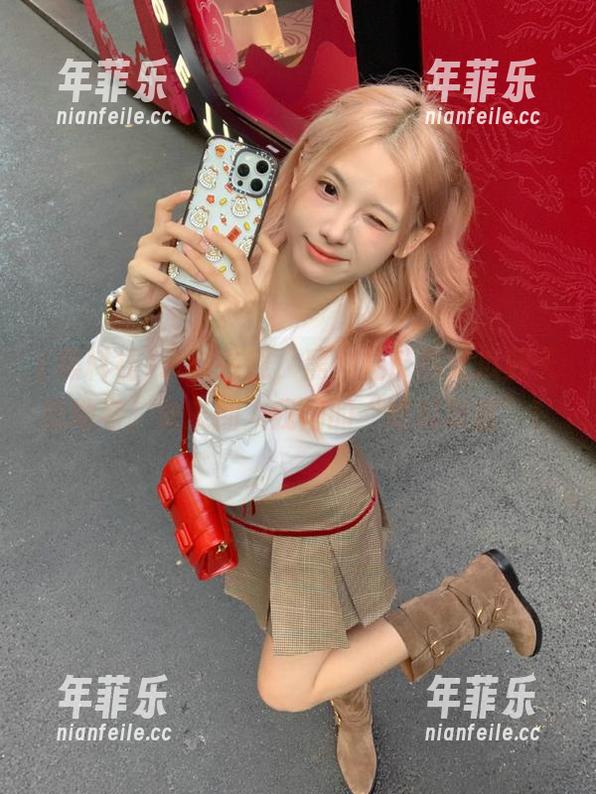 黑料社 永久在线,黑料社带你吃瓜到天荒地老,快来加入我们的“吃瓜联盟”!