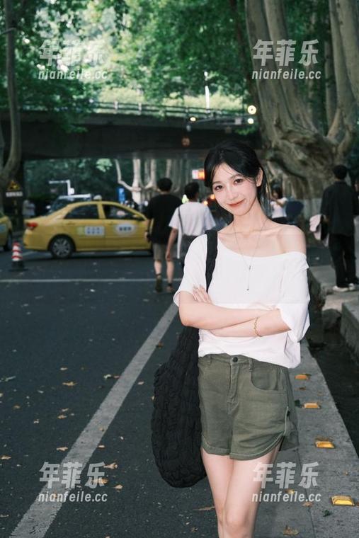 黑料社区 导航黑料社区app,吃鸡翅也不如这般美味的瓜!