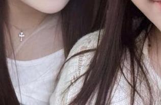 “黑料社吧”发的资源就像一盒巧克力,开箱前我心里可是又期待又忐忑的。
