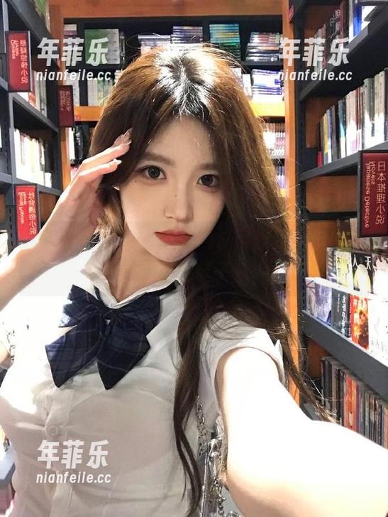 黑料网 奇怪的黑料网,网址变了但内容还是老样子~