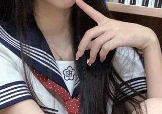 走进黑料网app的传送门,吃瓜时的天真让我心动不已!