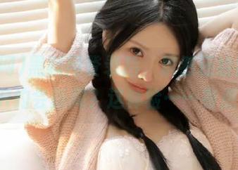 黑料网登录后,居然还给我推送一堆VR约会新闻?这体验……有点奇妙。