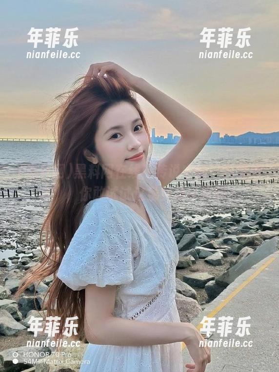黑料网 黑料网在线:传说中的“八卦线路”,你敢试试这条神秘小路吗?