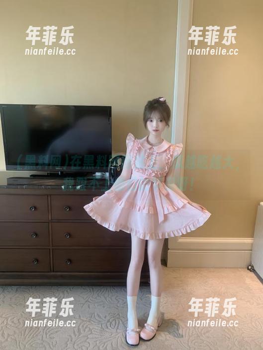 黑料网 在黑料网网站上,瓜越吃越大,我跟不上他们的节奏呀!