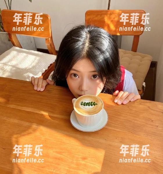 打开黑料网曝导航，点击正能量视频的快乐按钮！