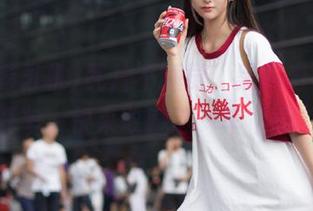 瓦片不睡觉，黑料老司机继续开车，快来收藏这一车“瓜”！